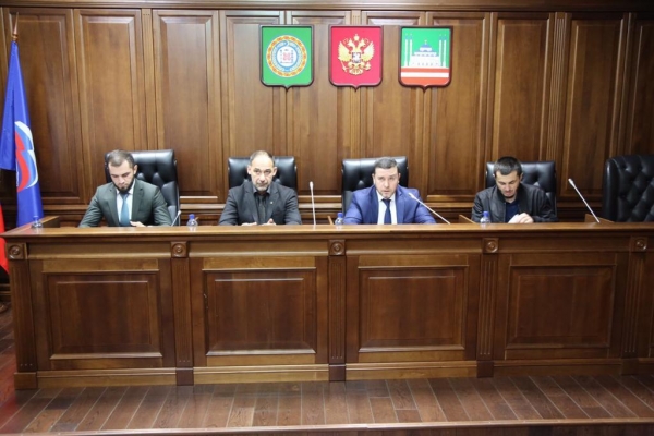 ЗАМЕСТИТЕЛЬ ПРЕДСЕДАТЕЛЯ КОНТРОЛЬНО–СЧЕТНОЙ ПАЛАТЫ ГОРОДА ГРОЗНОГО АНАСОВ РЕШЕД ДАНЧАЕВИЧ ПРИНЯЛ УЧАСТИЕ В ОЧЕРЕДНОМ ЗАСЕДАНИИ ГРОЗНЕНСКОЙ ГОРОДСКОЙ ДУМЫ